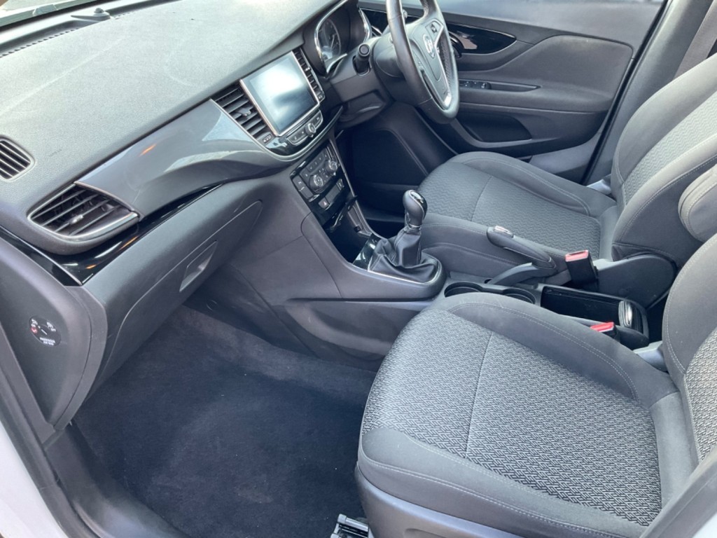 VAUXHALL MOKKA