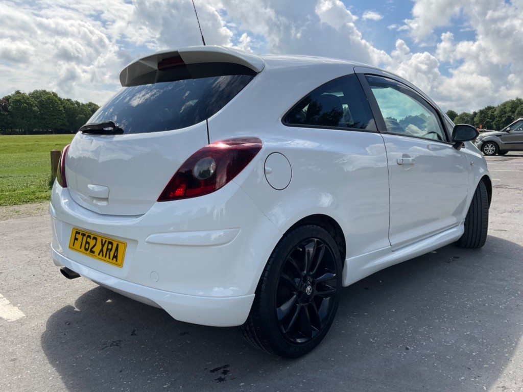 VAUXHALL CORSA