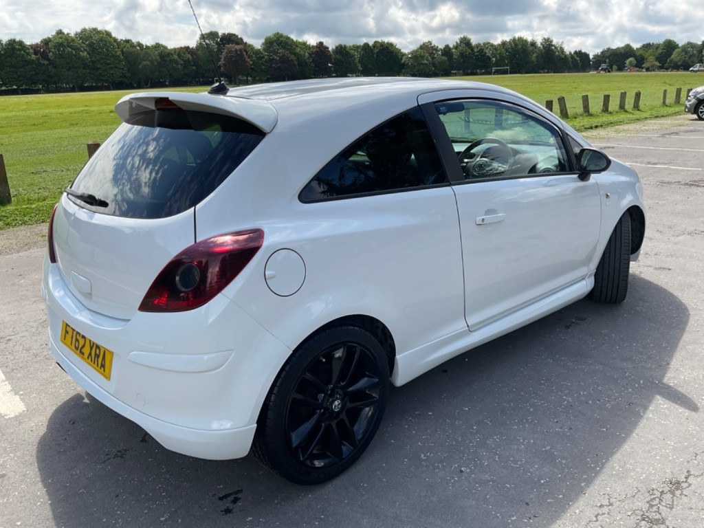 VAUXHALL CORSA