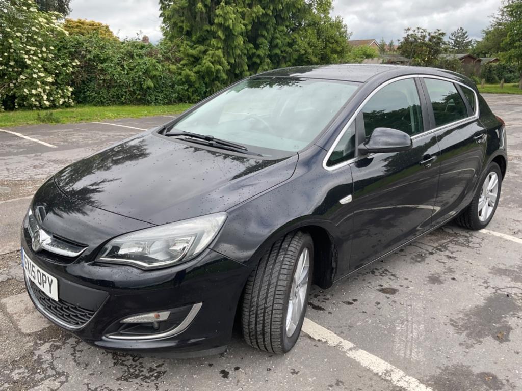 VAUXHALL ASTRA