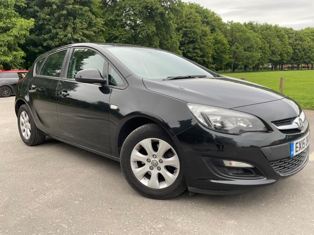 VAUXHALL ASTRA