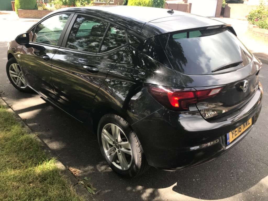 VAUXHALL ASTRA