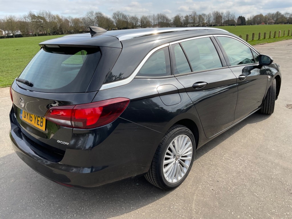 VAUXHALL ASTRA