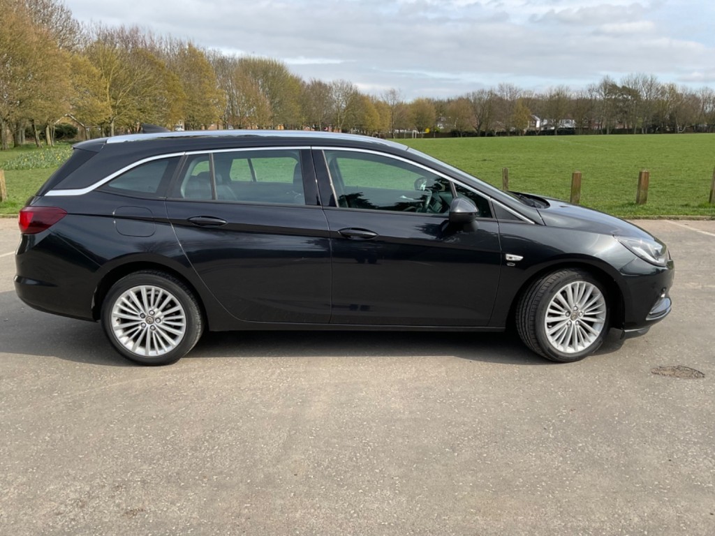VAUXHALL ASTRA