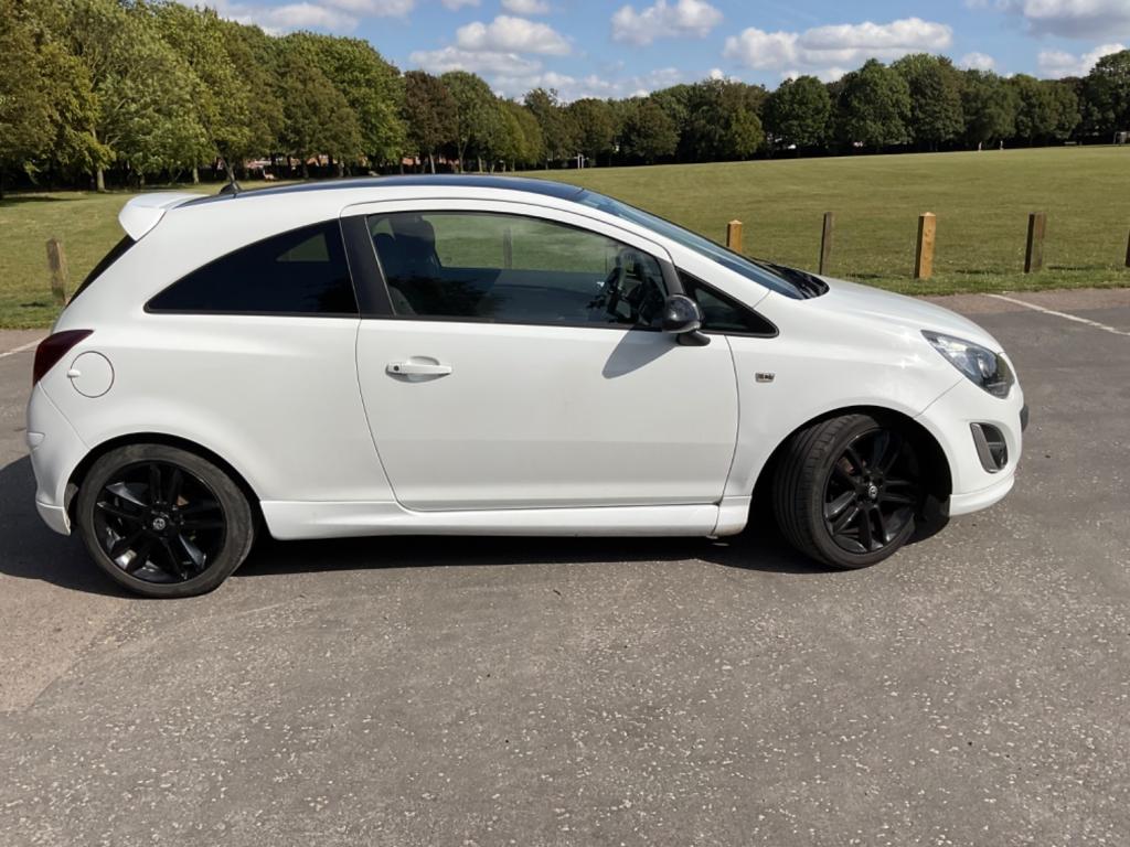 VAUXHALL CORSA