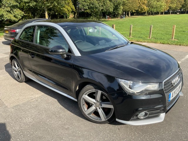 AUDI A1 2.0 TDI Contrast Edition