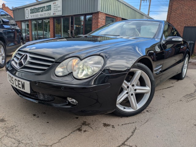 MERCEDES-BENZ