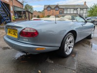 JAGUAR XK8