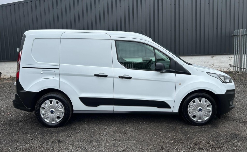 FORD TRANSIT CONNECT 1.5 220 EcoBlue Leader Crew Van 2020