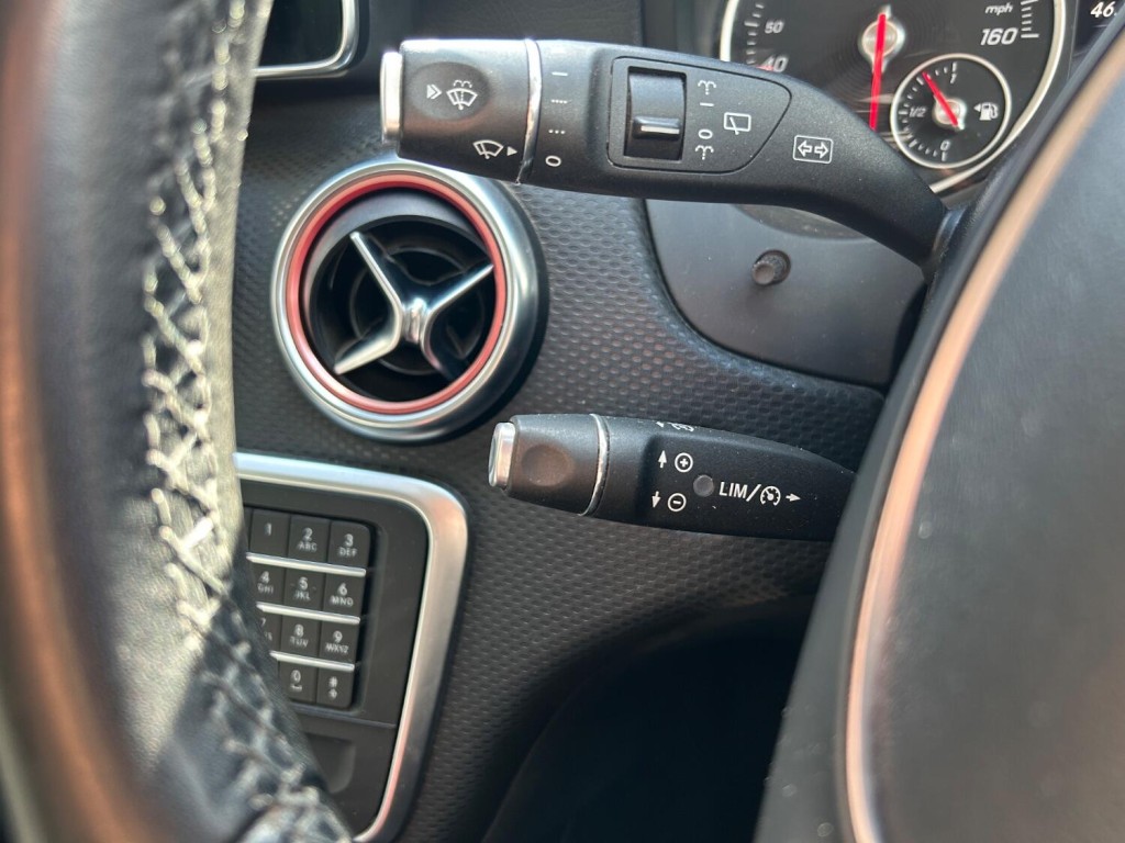 MERCEDES-BENZ A CLASS 1.6 A160 SE 2017