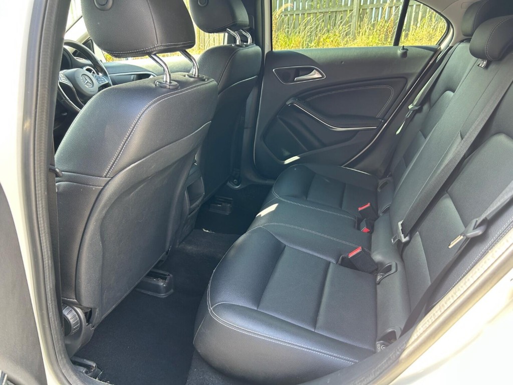 MERCEDES-BENZ A CLASS 1.6 A160 SE 2017