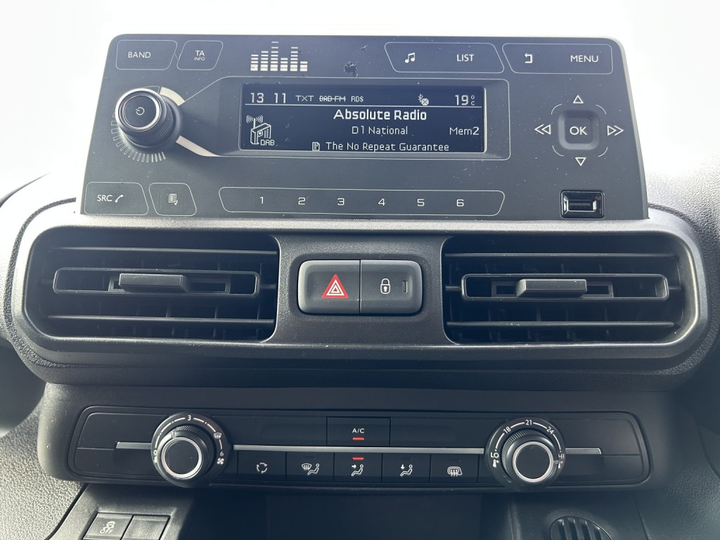 VAUXHALL COMBO 1.6 Turbo D 2300 Edition 2019