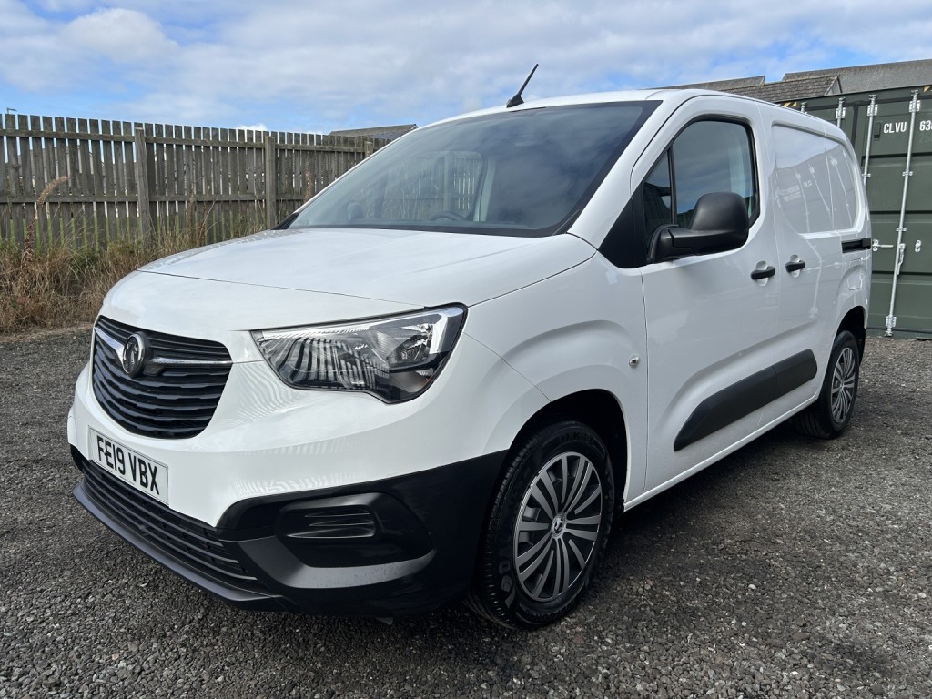 VAUXHALL COMBO 1.6 Turbo D 2300 Edition 2019