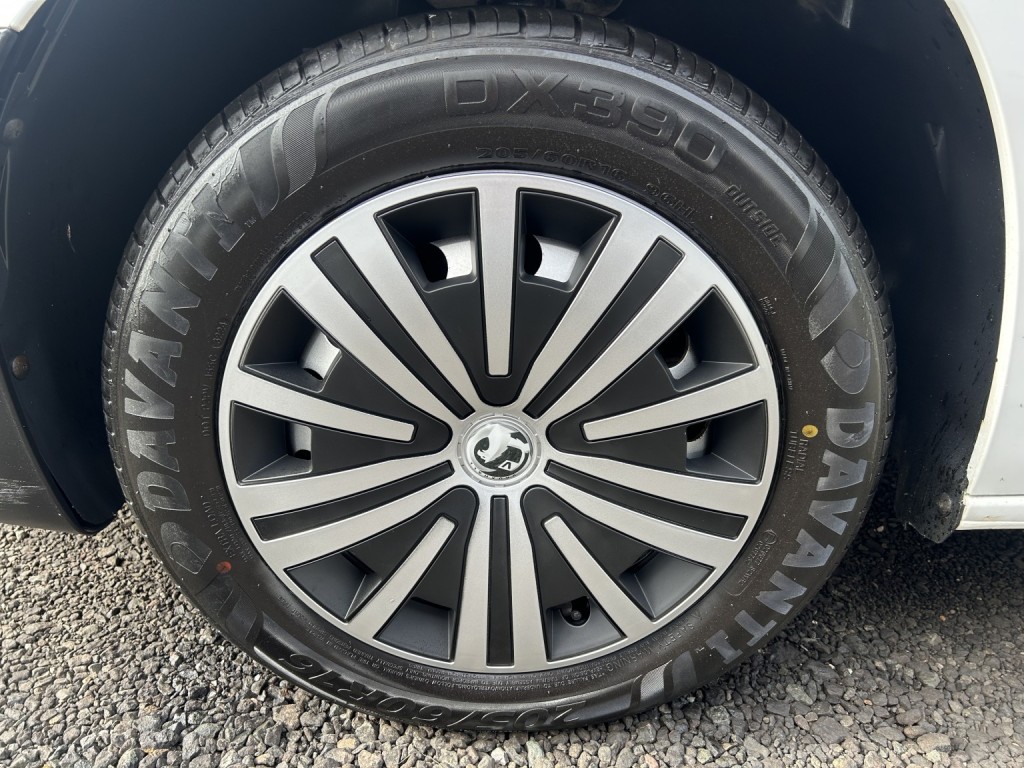 VAUXHALL COMBO 1.6 Turbo D 2300 Edition 2019