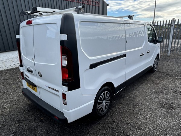 View VAUXHALL VIVARO 1.6 CDTi 2900 BiTurbo ecoTEC Sportive