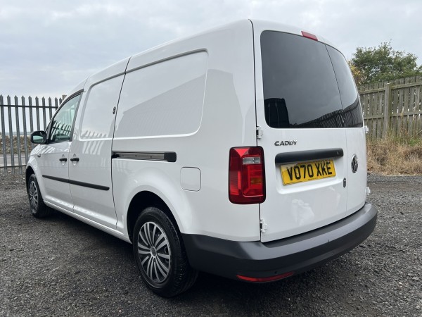 View VOLKSWAGEN CADDY MAXI 2.0 TDI C20 Startline