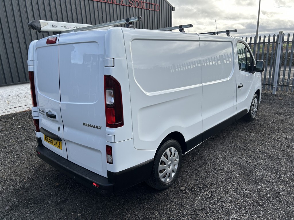 RENAULT TRAFIC 1.6 LL29 dCi 120 Business+ Euro 6 2018