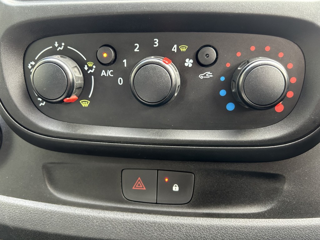 RENAULT TRAFIC 1.6 LL29 dCi 120 Business+ Euro 6 2018