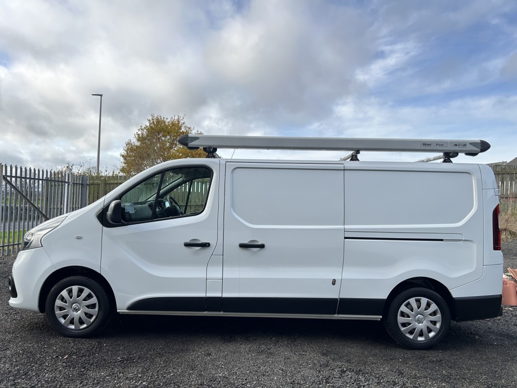 RENAULT TRAFIC 1.6 LL29 dCi 120 Business+ Euro 6 2018