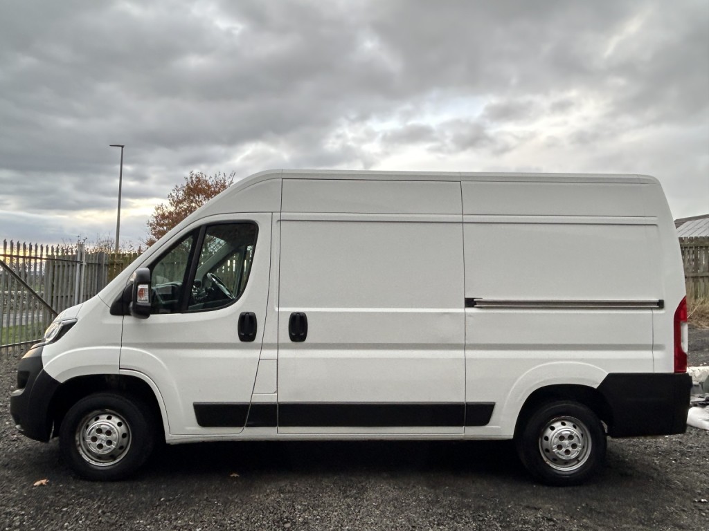 PEUGEOT BOXER 2.0 BlueHDi 335 Professional 2018