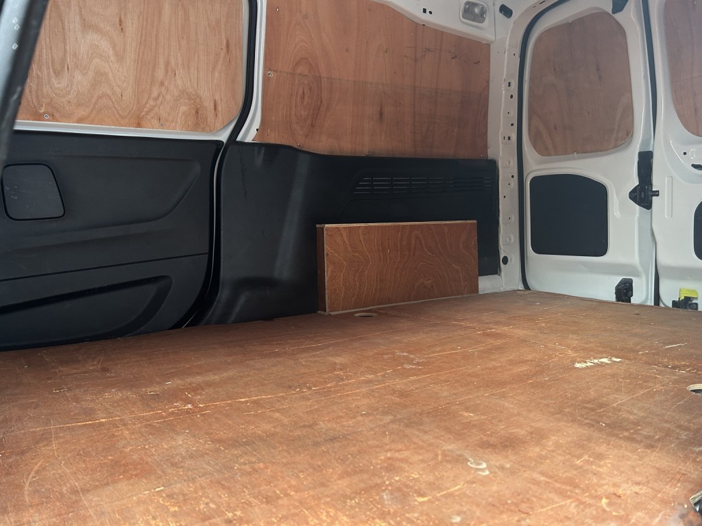 VAUXHALL COMBO 1.5 Turbo D 2300 Sportive 2021