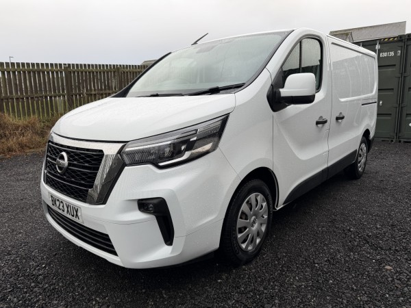 View NISSAN PRIMASTAR 2.0 dCi 28 Acenta