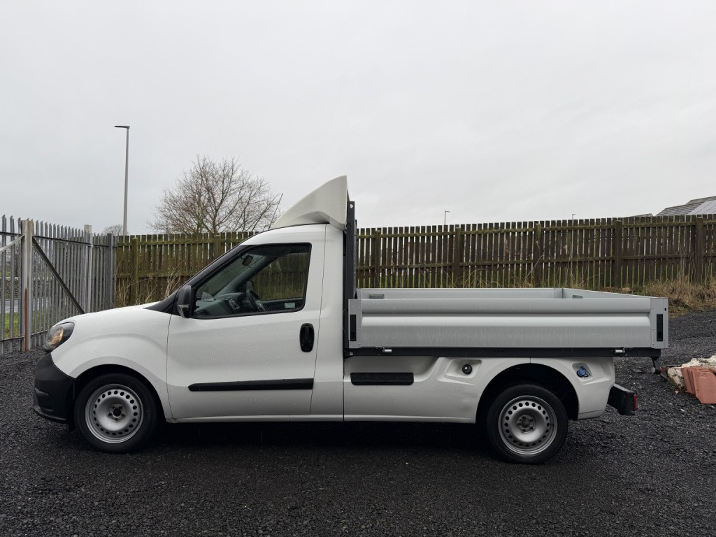 FIAT DOBLO 1.6 Doblo S2 My20 Doblo Work Up 1.6 Multijet Ii 105 H 2021