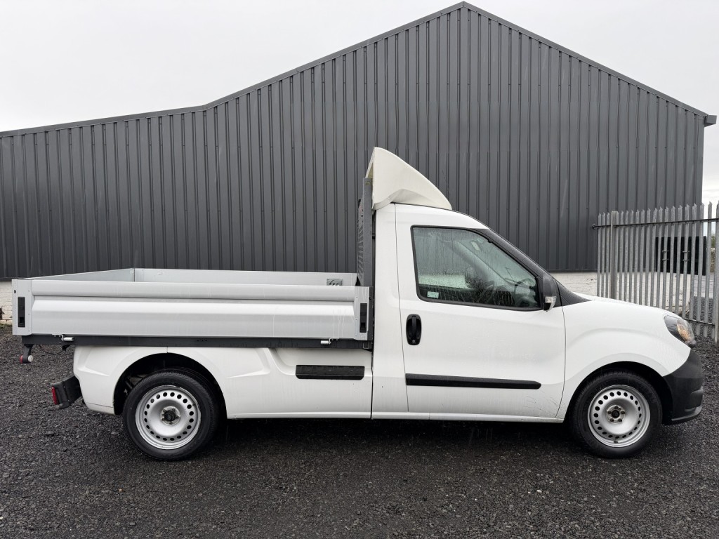 FIAT DOBLO 1.6 Doblo S2 My20 Doblo Work Up 1.6 Multijet Ii 105 H 2021