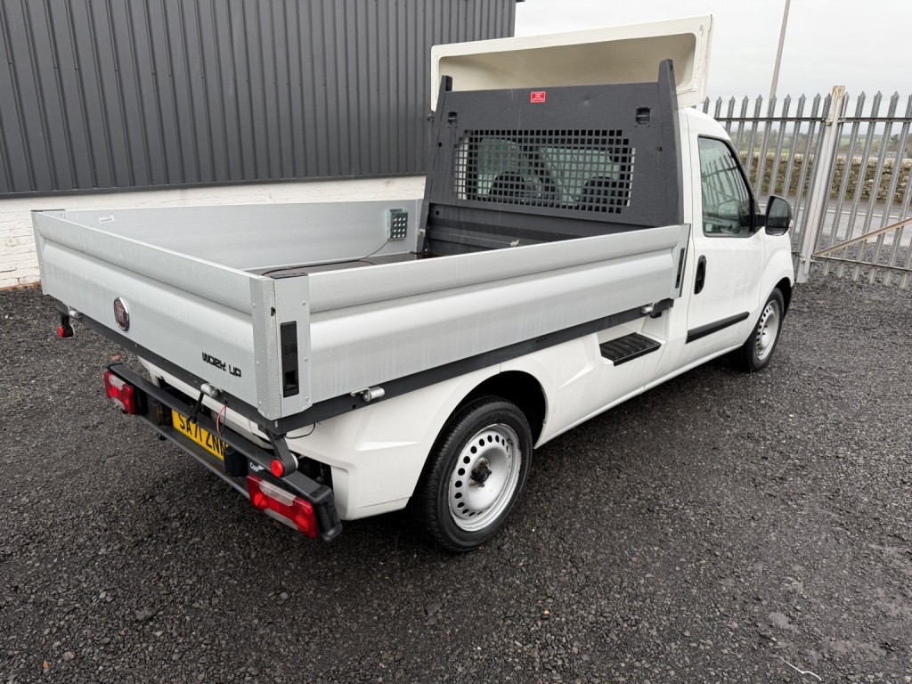 FIAT DOBLO 1.6 Doblo S2 My20 Doblo Work Up 1.6 Multijet Ii 105 H 2021