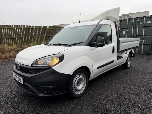 View FIAT DOBLO 1.6 Doblo S2 My20 Doblo Work Up 1.6 Multijet Ii 105 H