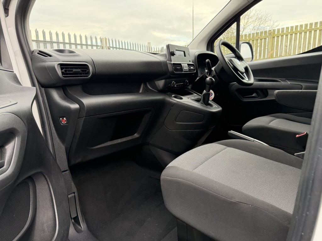 VAUXHALL COMBO 1.6 Turbo D 2300 Edition 2019