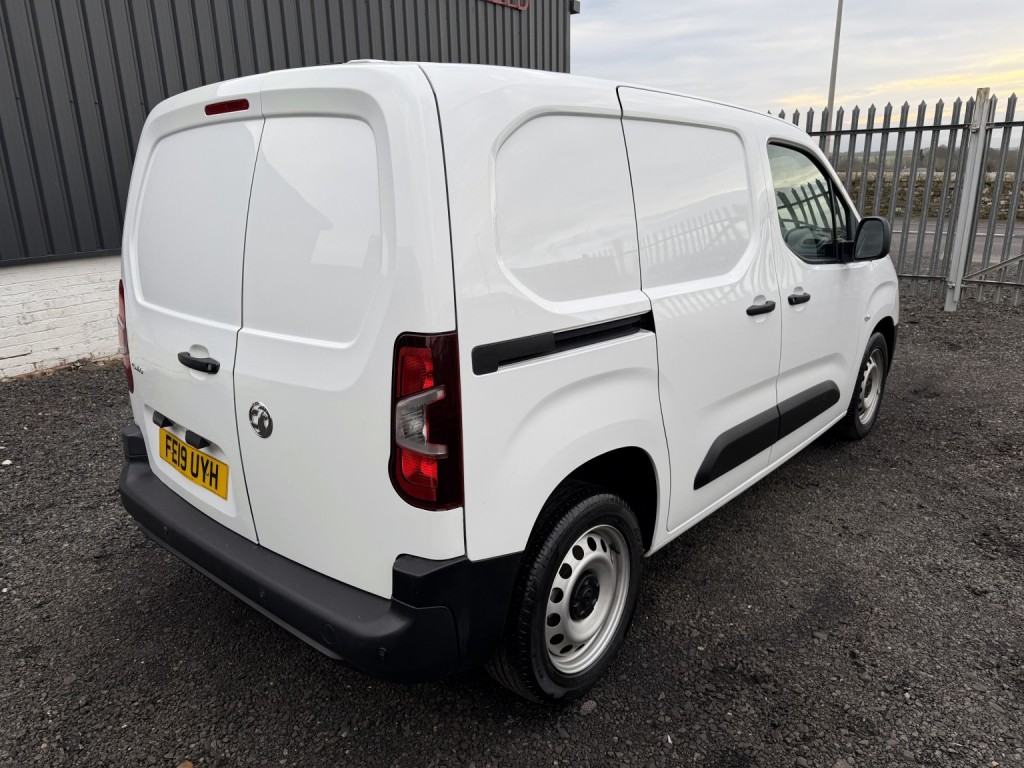 VAUXHALL COMBO 1.6 Turbo D 2300 Edition 2019