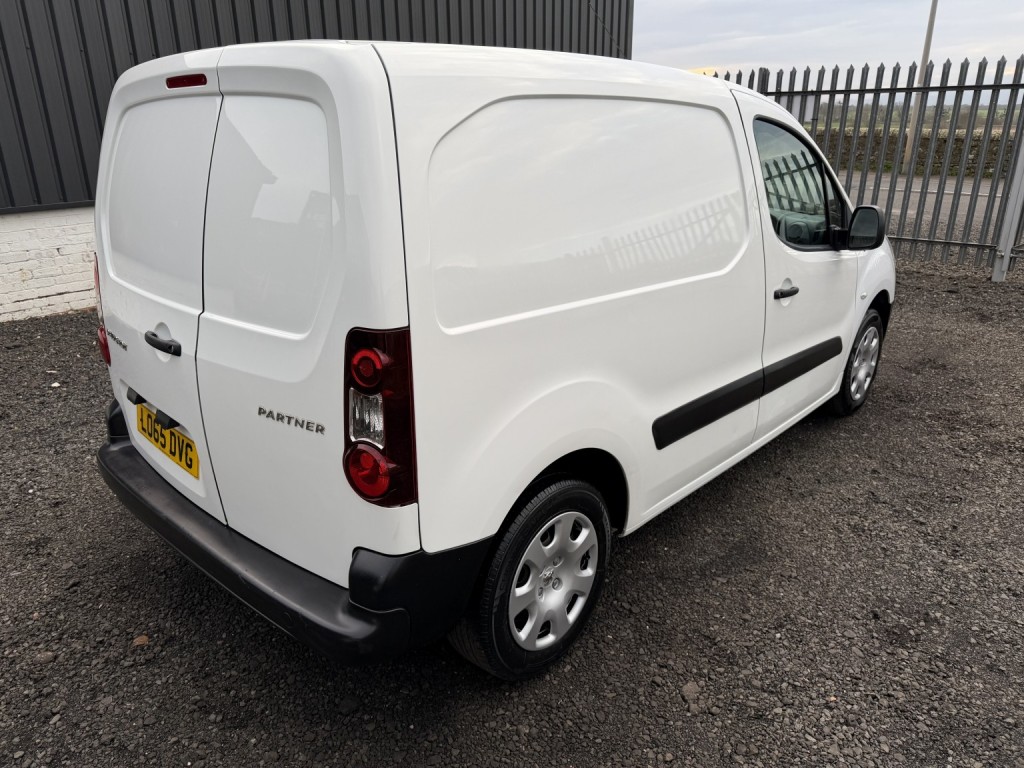 PEUGEOT PARTNER 1.6 VTi 625 SE 2015