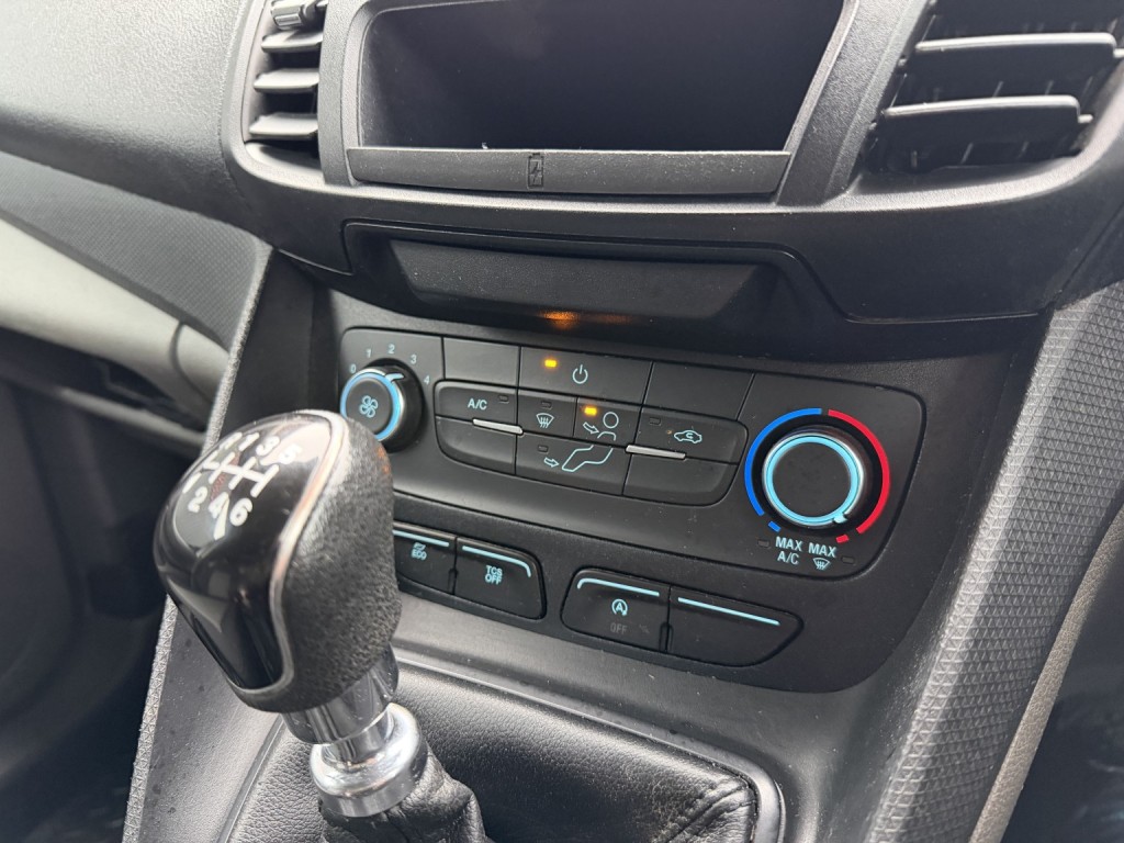 FORD TRANSIT CONNECT 1.5 210 EcoBlue 2018