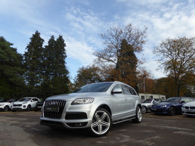 AUDI Q7