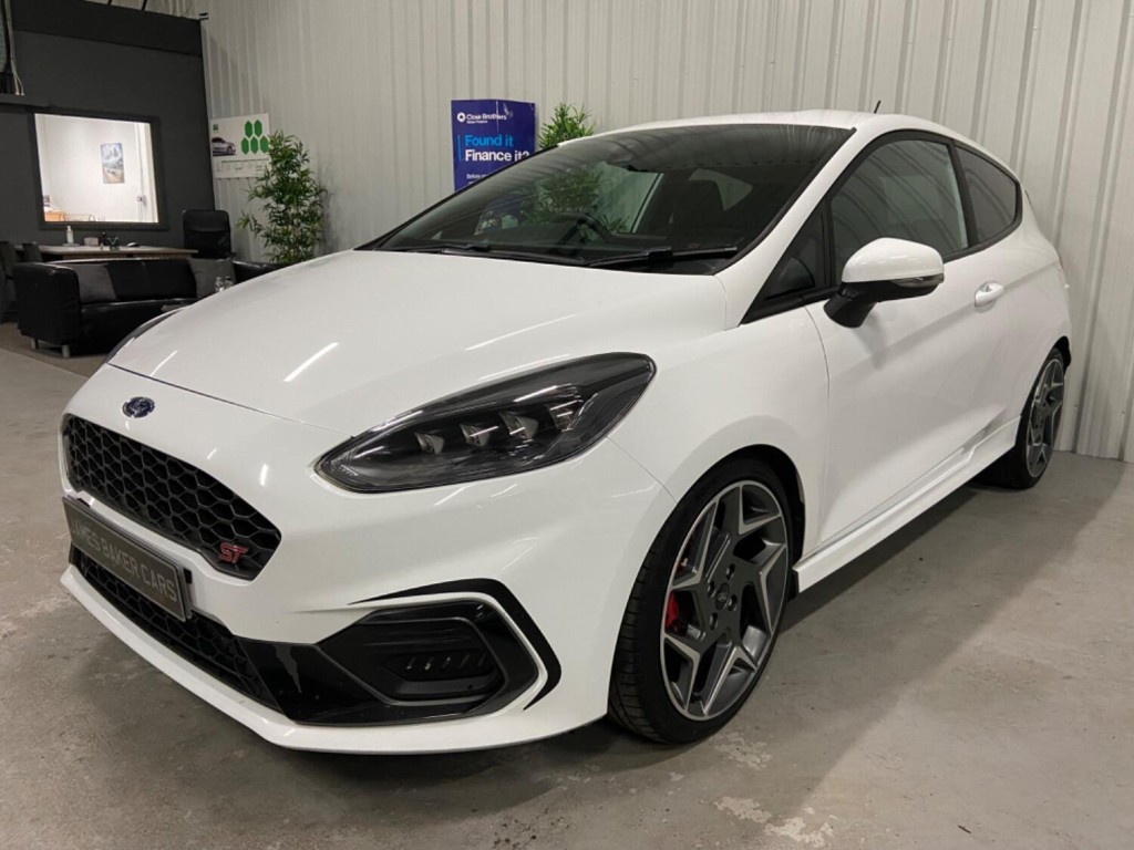 View FORD FIESTA 1.5 T EcoBoost ST-2