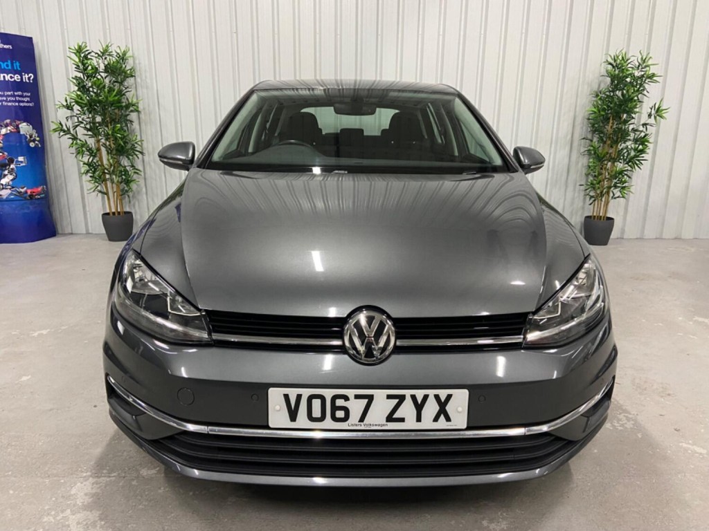 View VOLKSWAGEN GOLF 1.4 TSI SE Nav