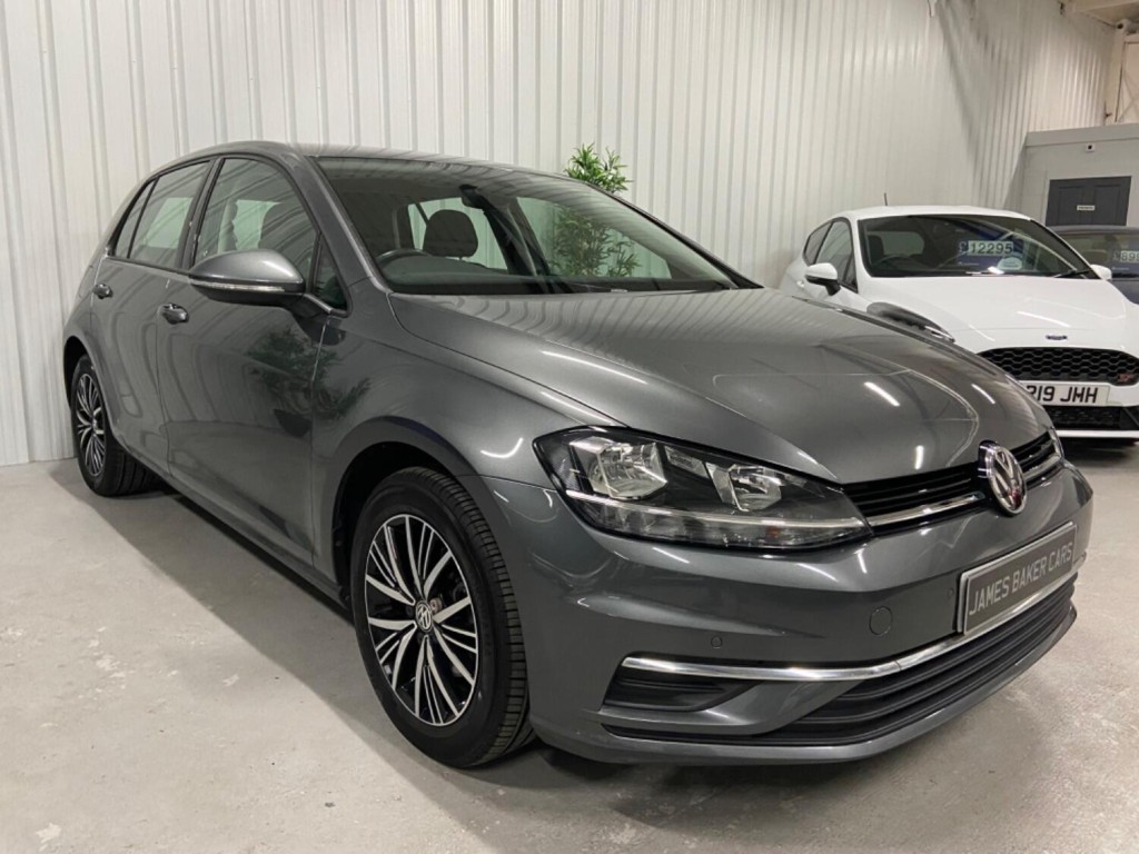 View VOLKSWAGEN GOLF 1.4 TSI SE Nav