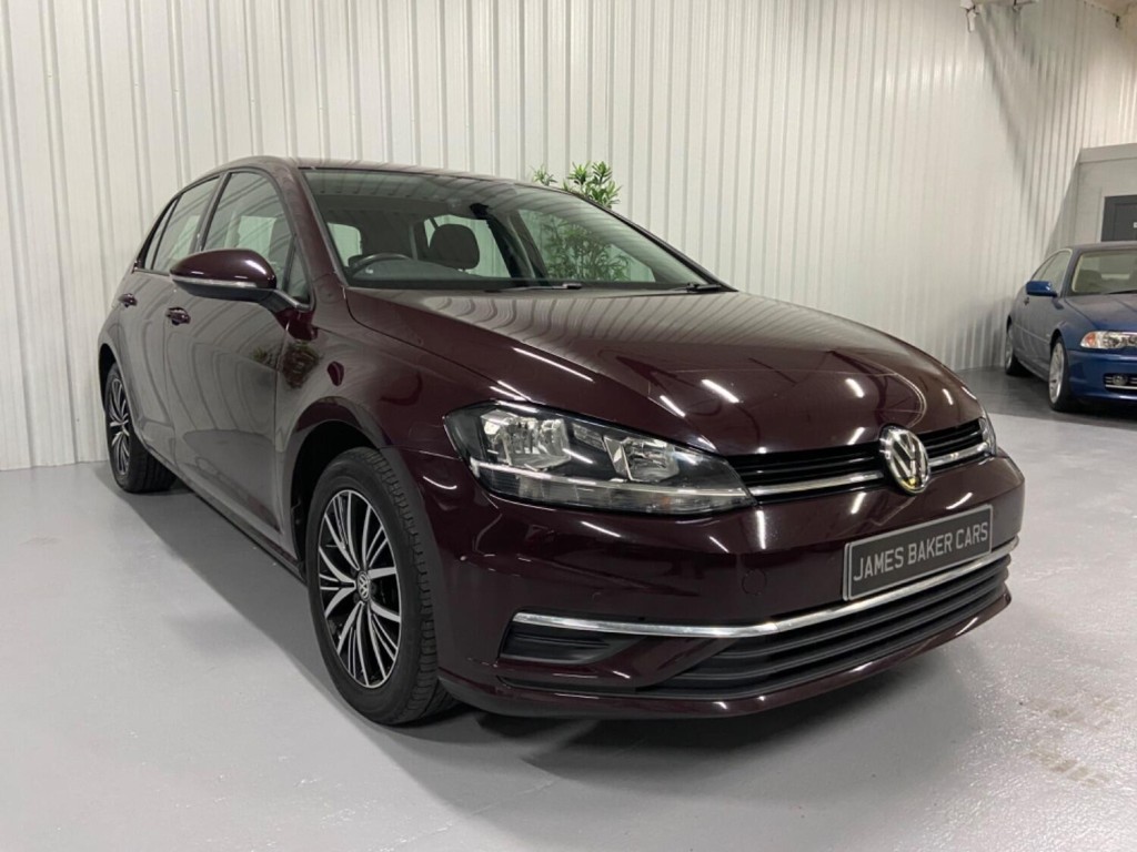 View VOLKSWAGEN GOLF 2.0 TDI BlueMotion Tech SE Nav