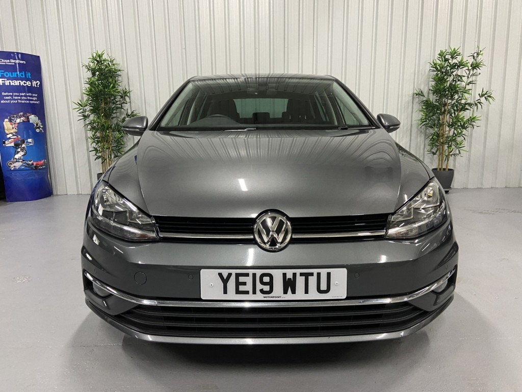 View VOLKSWAGEN GOLF 1.5 TSI EVO GT