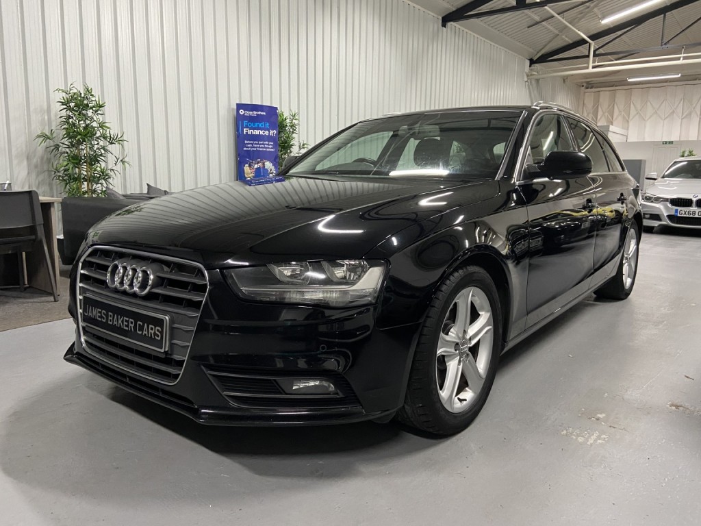 View AUDI A4 AVANT 2.0 TDIe SE Technik