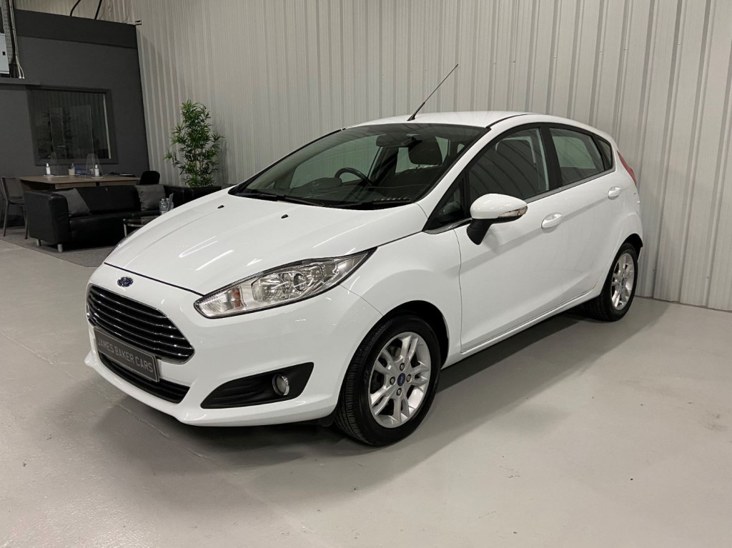 View FORD FIESTA 1.2 Zetec