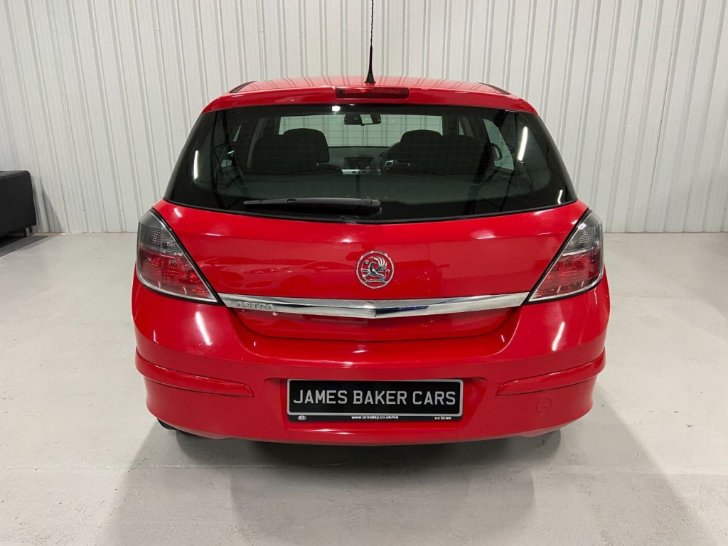 VAUXHALL ASTRA