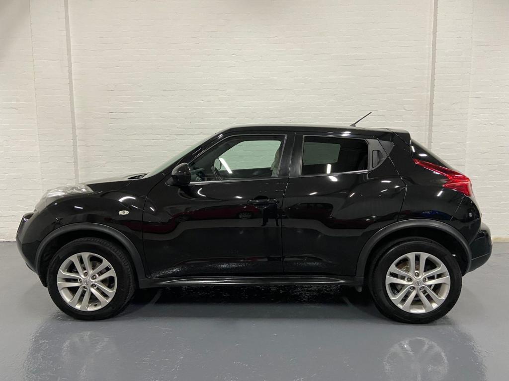 NISSAN JUKE