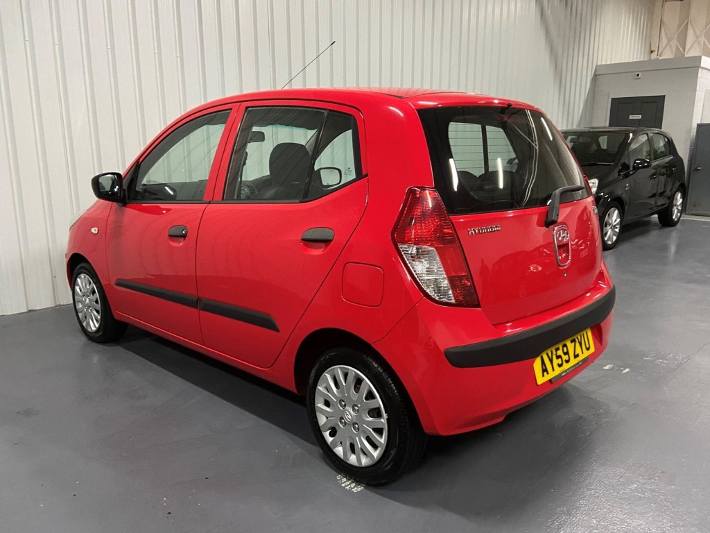 HYUNDAI I10