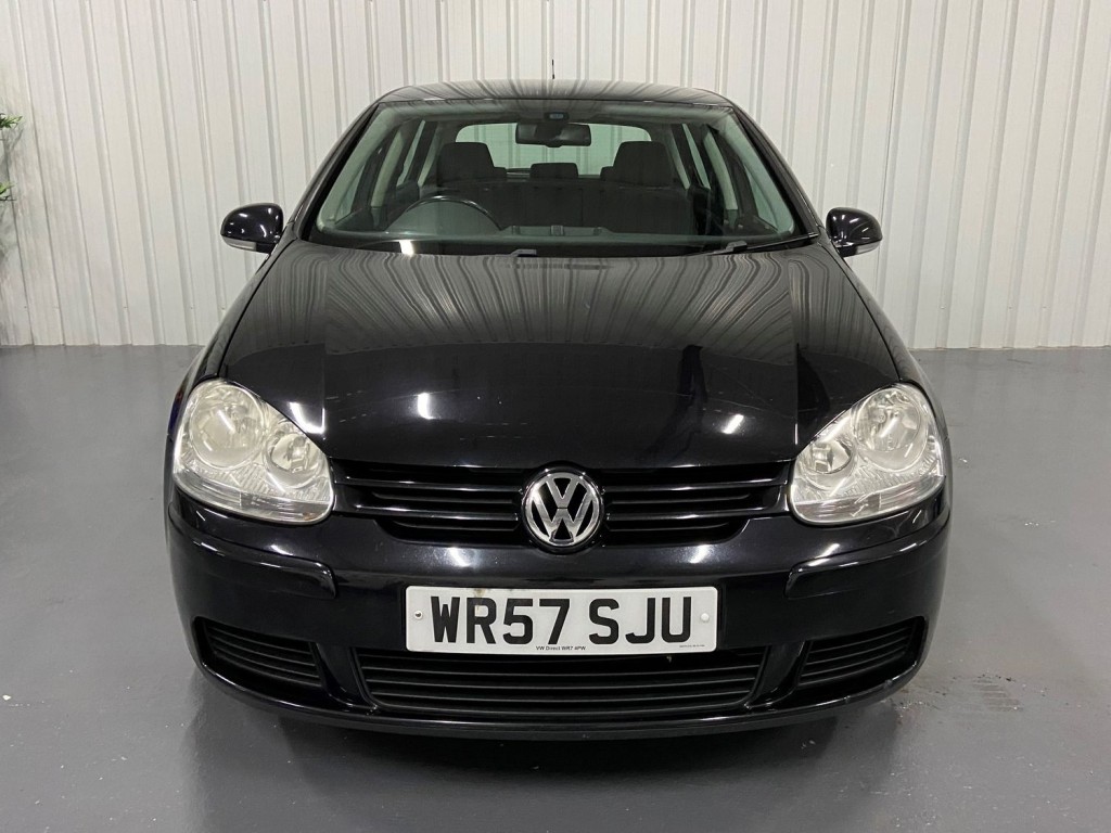 View VOLKSWAGEN GOLF 1.6 MATCH FSI 115