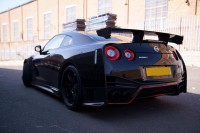 NISSAN GT-R