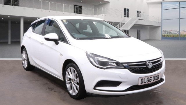 VAUXHALL ASTRA