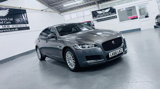 JAGUAR XF