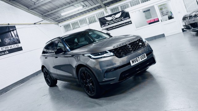 LAND ROVER RANGE ROVER VELAR